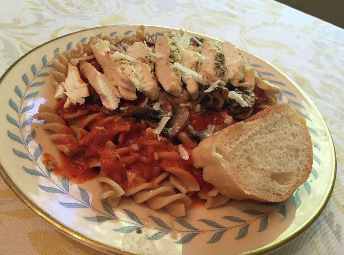 The final result: Erin Waring's Healthy Living Market & Cafe Italian-inspired meal. (Erin Waring)
