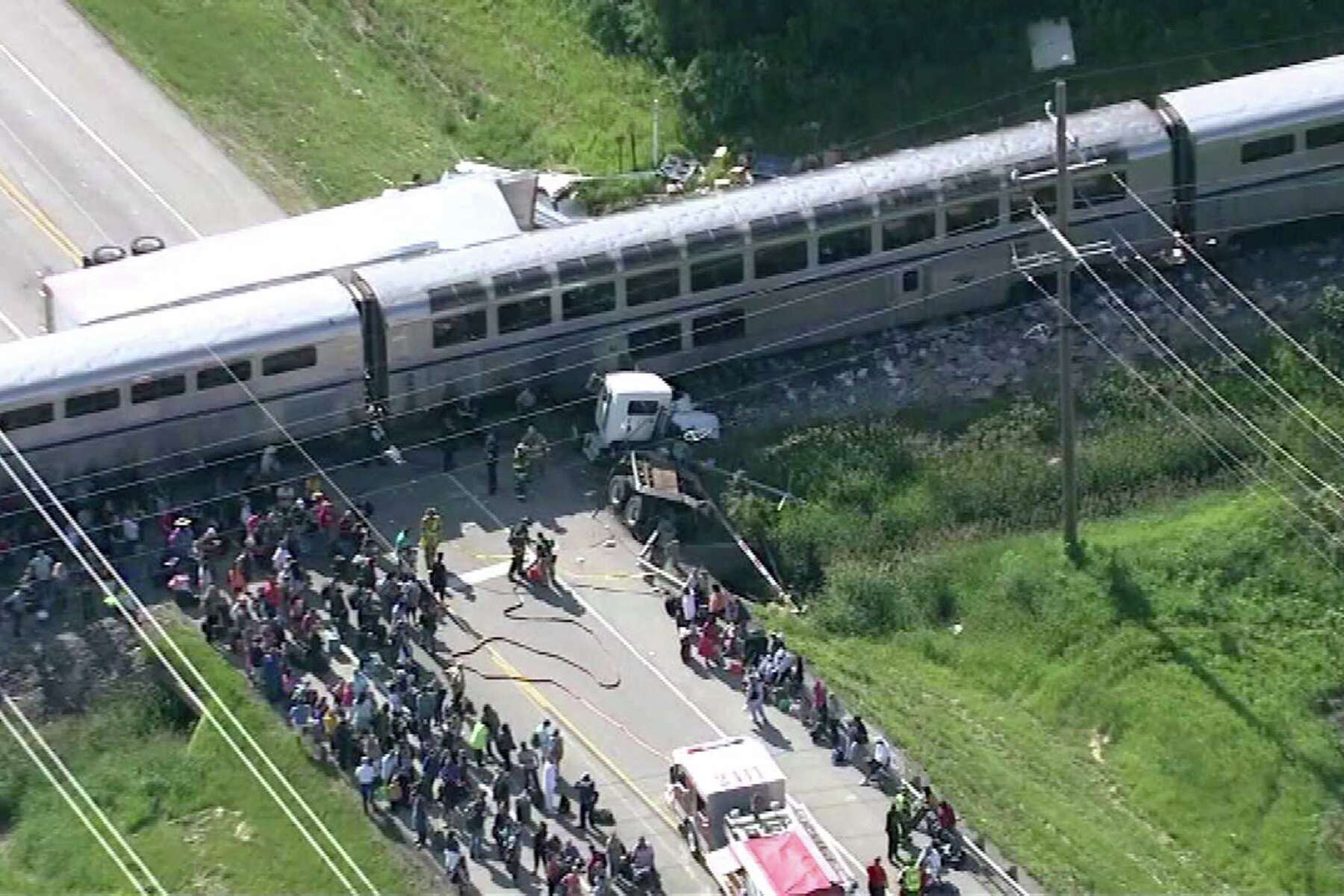 Amtrak train from San Antonio crashes into trailer carrying bacon near  Chicago