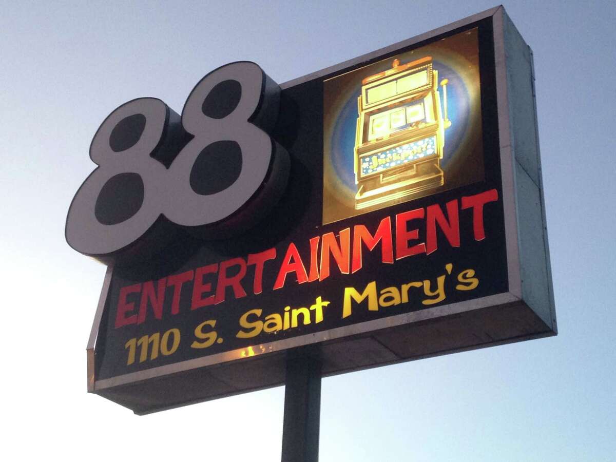 Eightliners flourish in South Texas and run afoul of the law