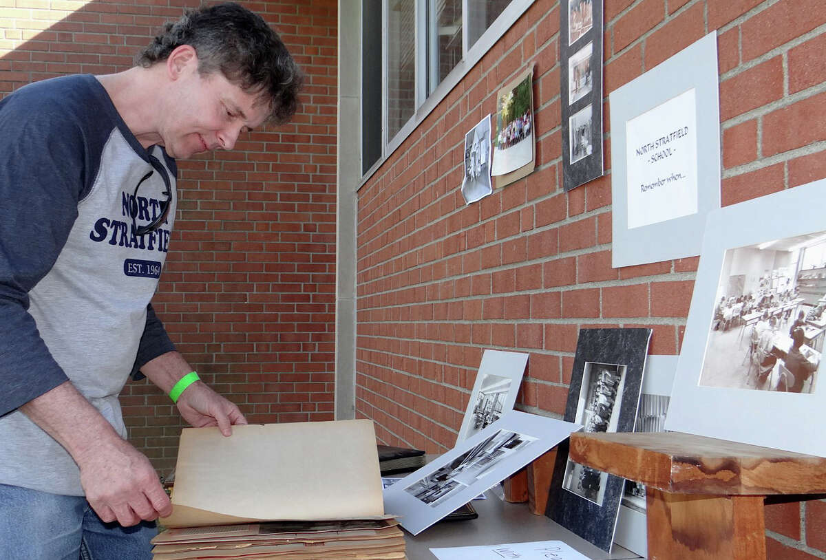 It’s elementary North Stratfield community celebrates school’s 50th year