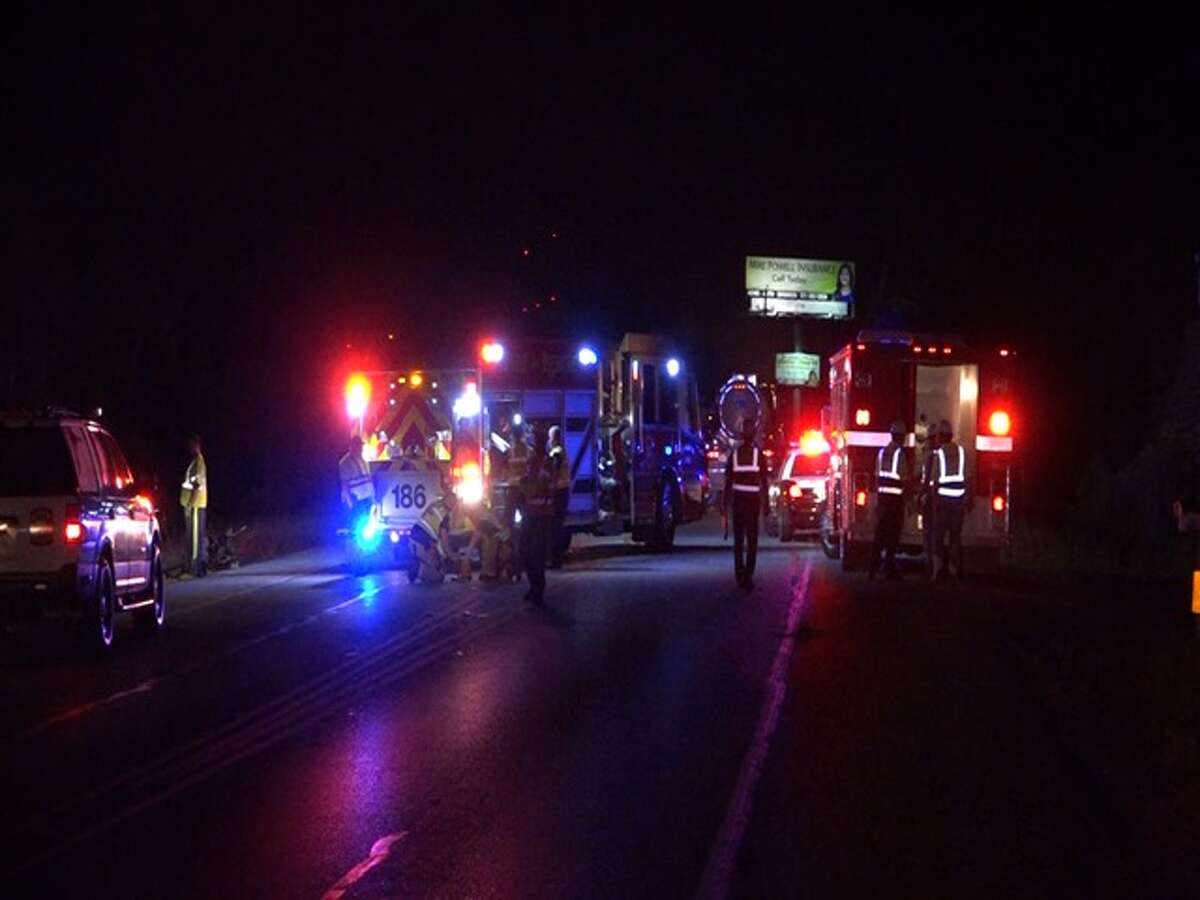 Young Magnolia woman killed in headon crash with 18wheeler