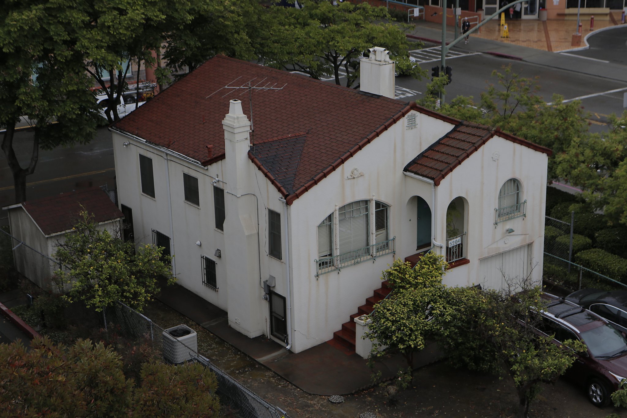 Tiny, beloved ‘Up’like house trundles to new home on Sunday