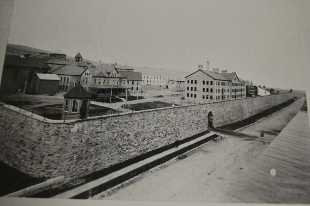 Dannemora's Old Guard 'flabbergasted' by prison break