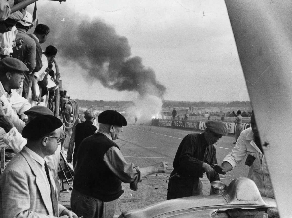 80+ killed in 1955 Le Mans race The deadliest day in auto racing history