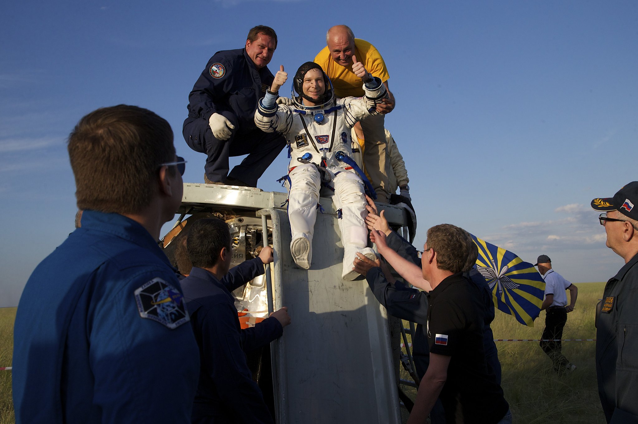 3 Space Station Astronauts Safely Return To Earth