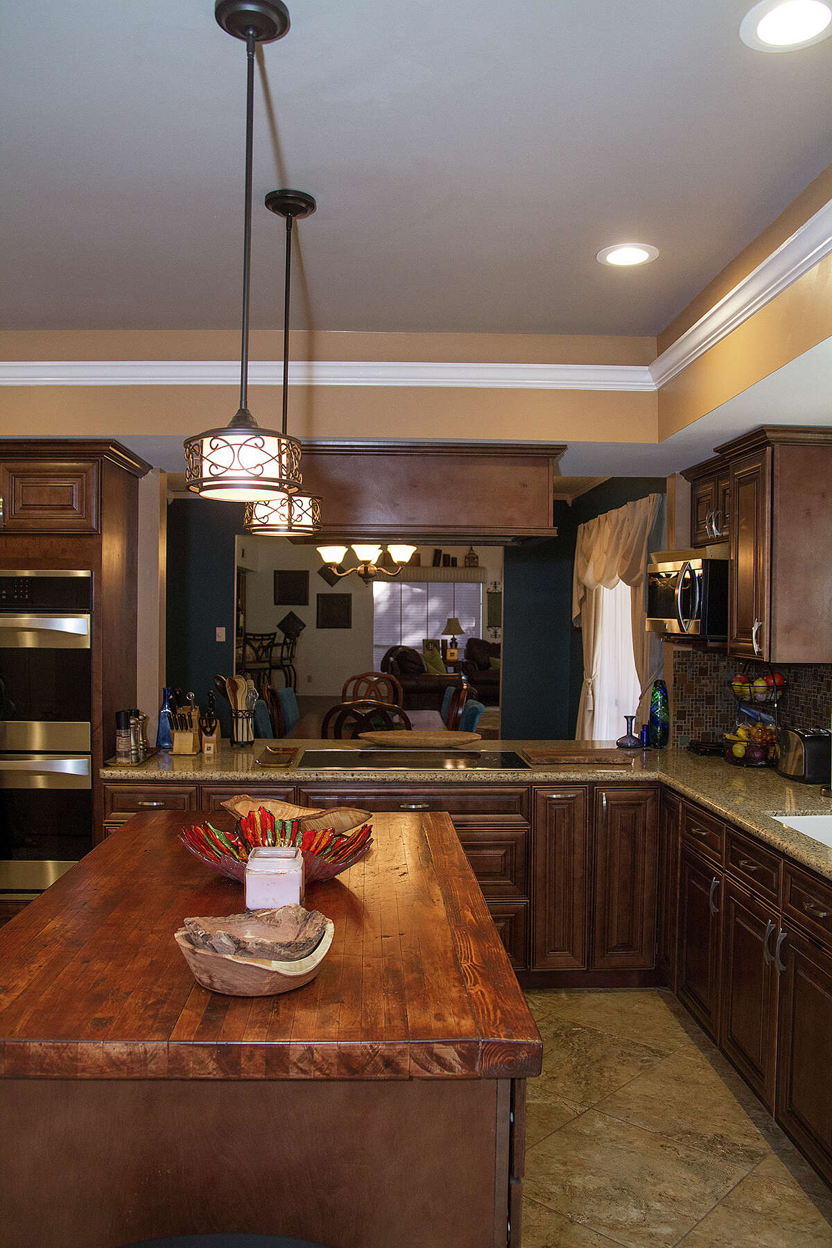 Spaces Couple envisioned new era for Braun Station house