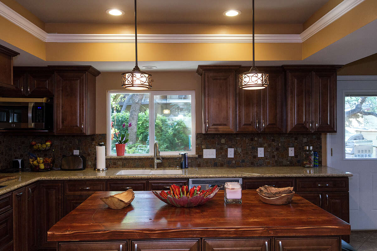 Spaces Couple envisioned new era for Braun Station house