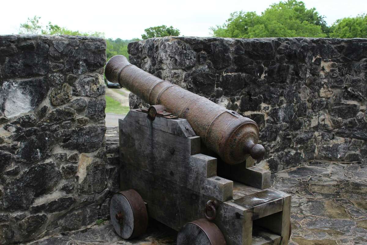 See historic and abandoned military bases, forts and air fields across Texas