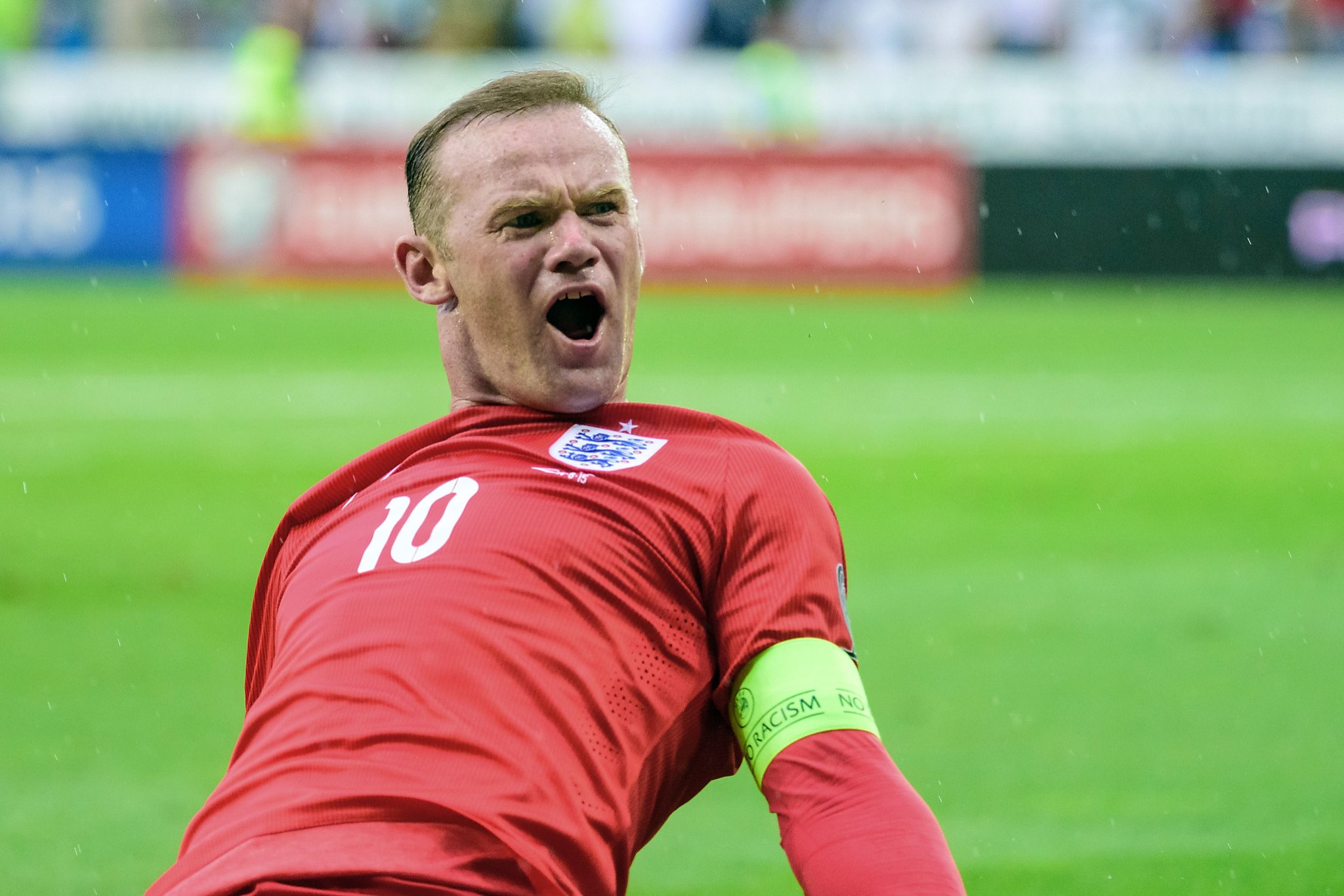 Rooney moves closer to history