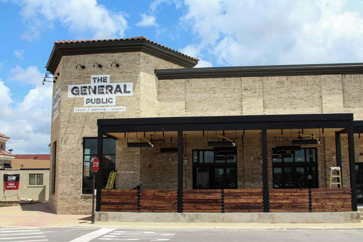 15lane bowling alley, restaurant Bowl and Barrel coming to The Rim in