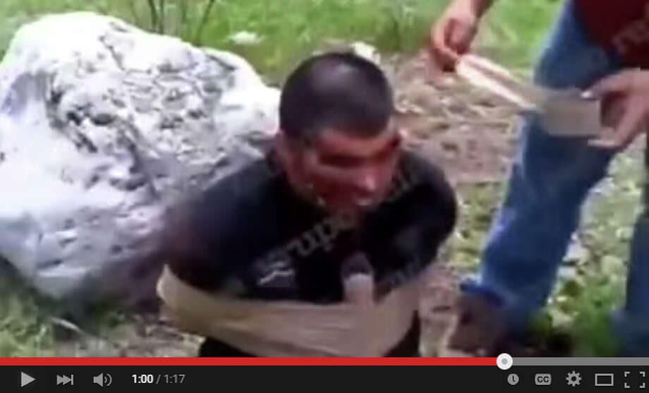 killings beheading liveleak jalisco dynamite blowing cellphone sobek purportedly strapping detonating explosive