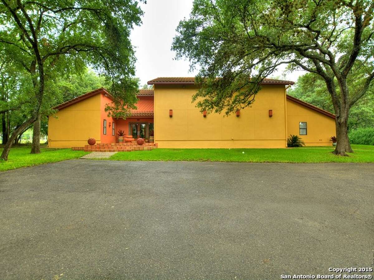 10 unusual, yet totally awesome, homes for sale in San Antonio