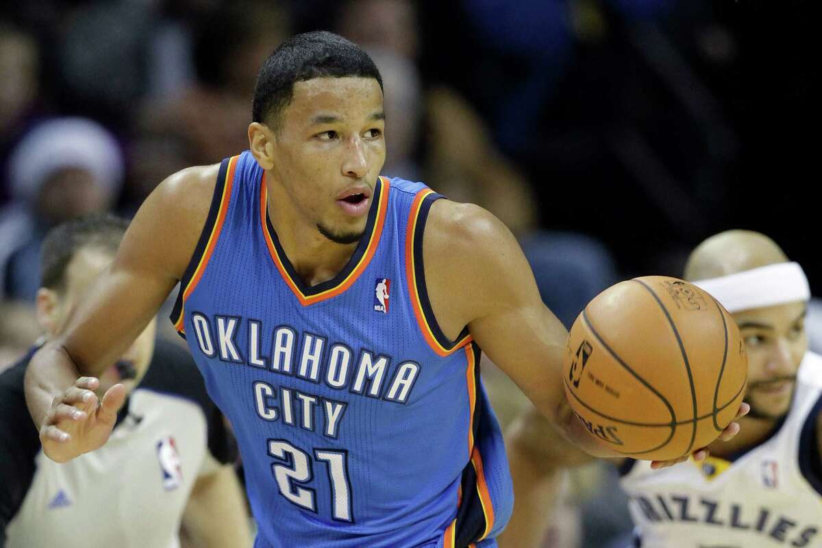 For Andre Roberson, free-throw advice is free and frequent
