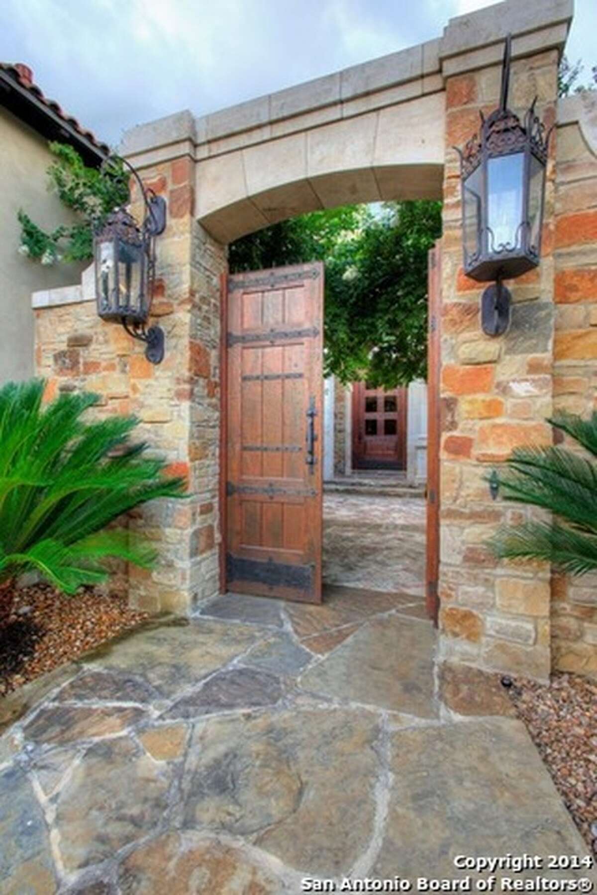 10 unusual, yet totally awesome, homes for sale in San Antonio