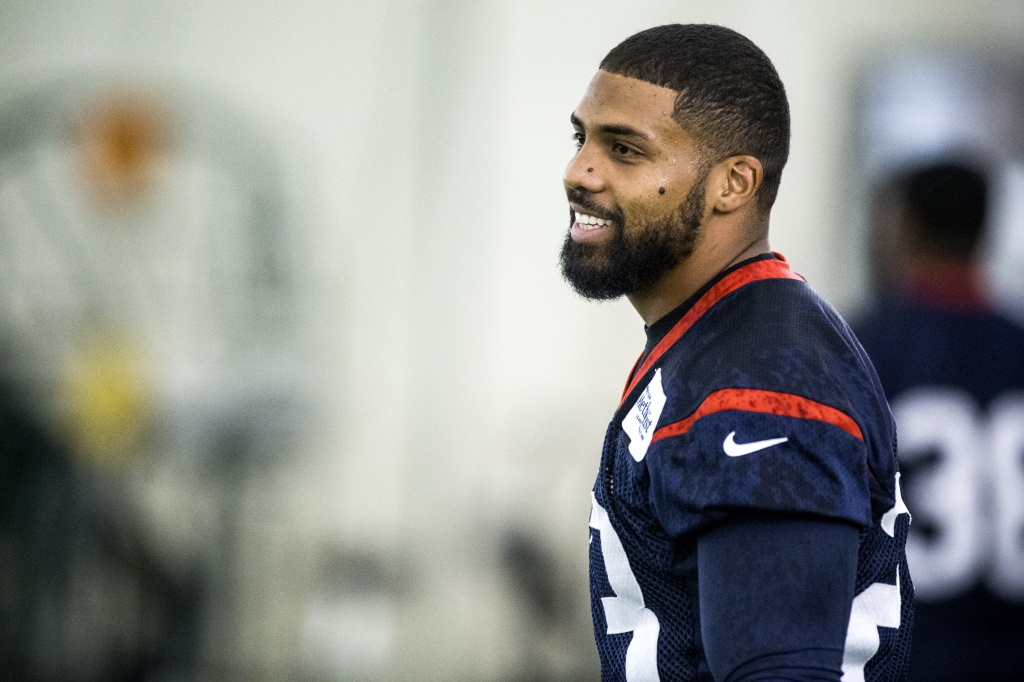 Texans RB Arian Foster sat during practice and is a gametime