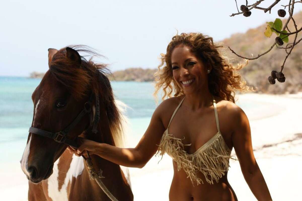 Houston Texans Cheerleaders swimsuit calendar signing