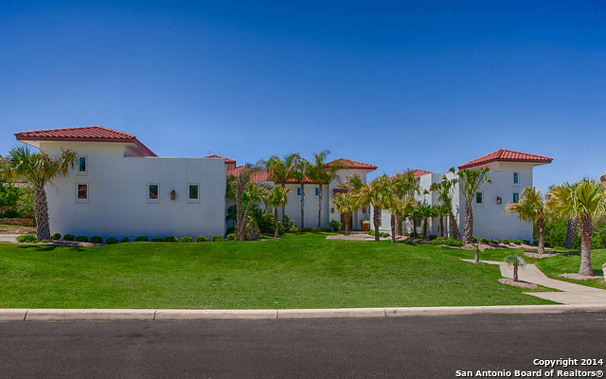 For sale 11 San Antonio homes with man caves fit for any dad