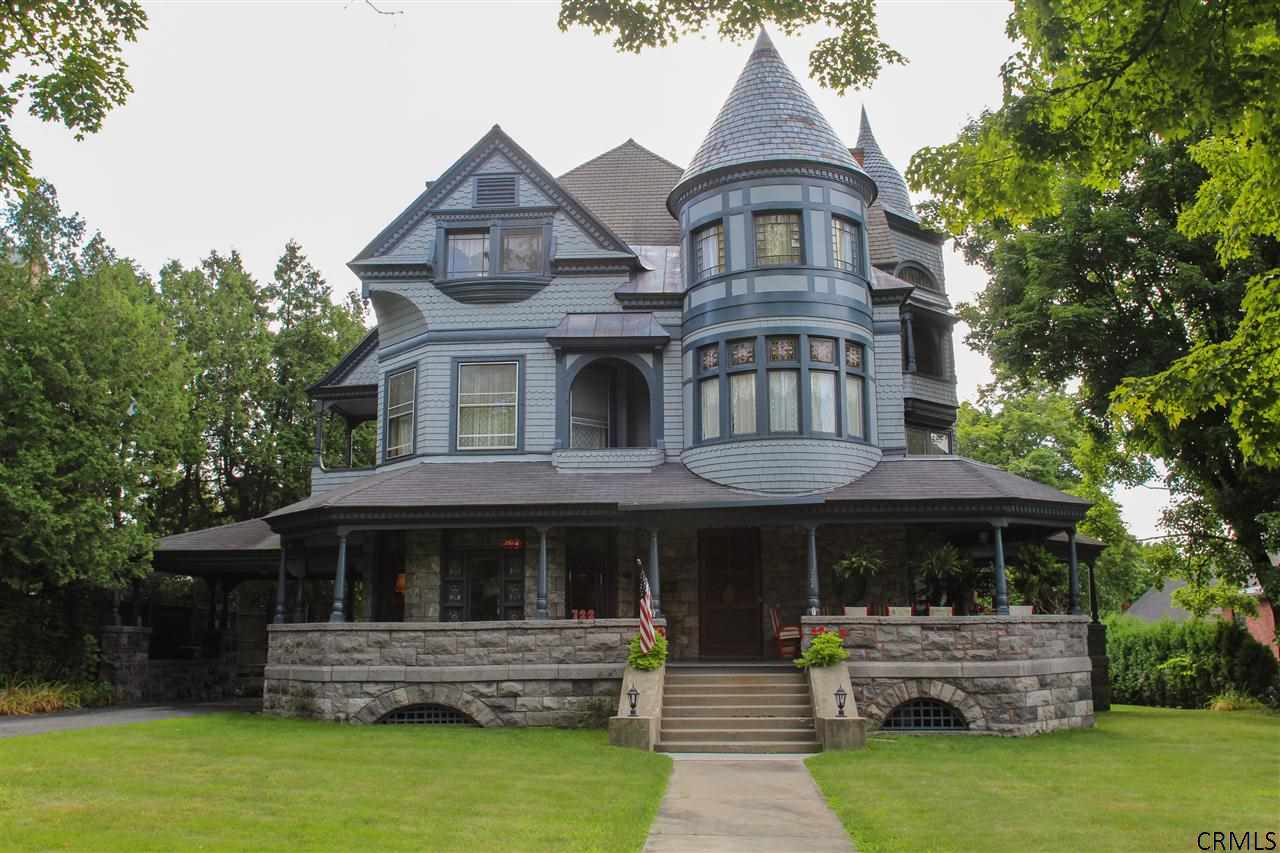 High Post Rent House High & Low