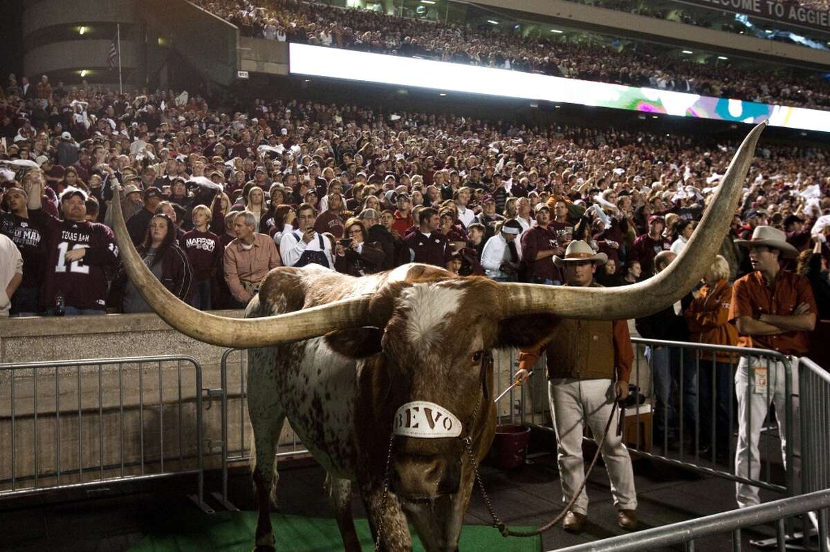 14 things you probably didn't know about Bevo Bevo XIV – the University of Texas at Austin's iconic mascot – died peacefully Friday, Oct. 16, 2015, according to the university.  The animal had been retired days earlier after it was announced it had cancer. See 14 things you probably didn't know about Bevo ...