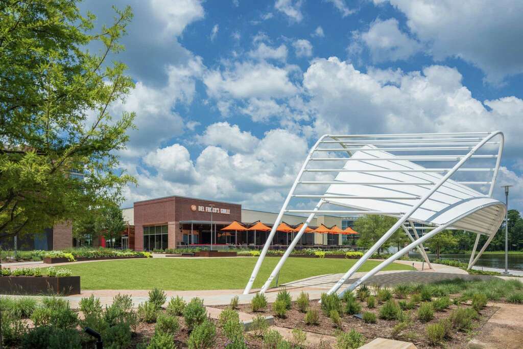 Hughes Landing Restaurants Best Hughes Landing Adds Outdoor Entertainment Venue Houston Chronicle