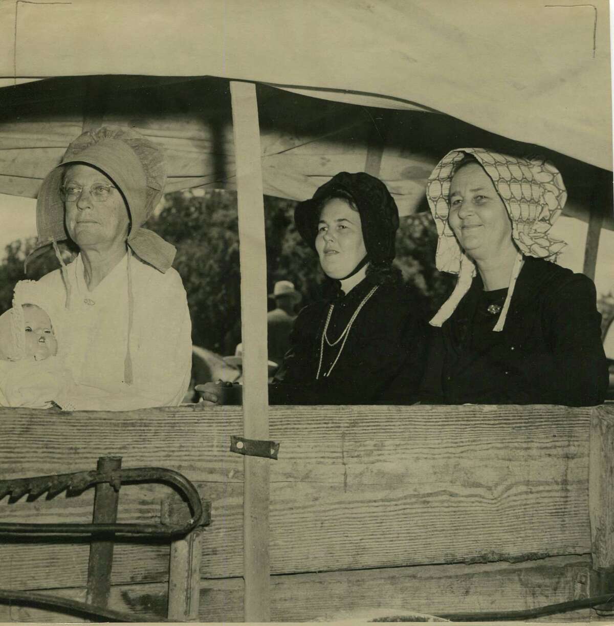 Historical photos of Fredericksburg, 'Hub of the Hills'