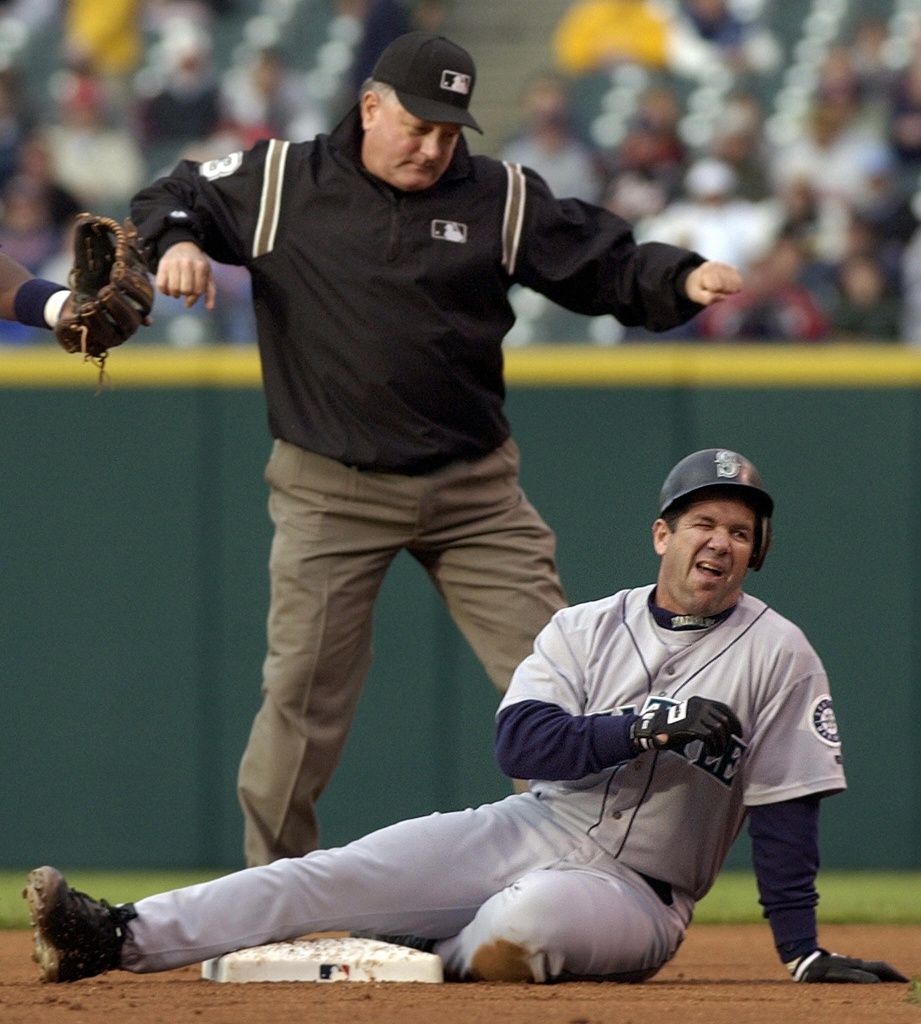 Beloved Mariners legend Edgar Martinez overwhelmed by jersey retirement  weekend