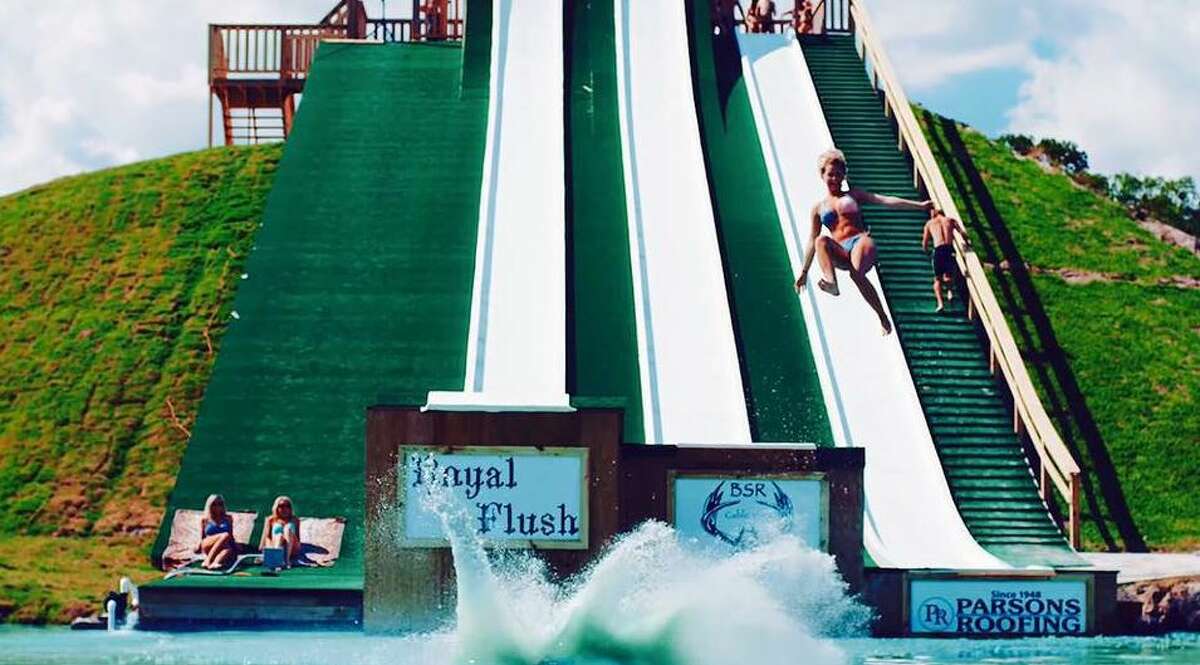 Viral video shows amazing Texas water slide in all its 'Royal' glory