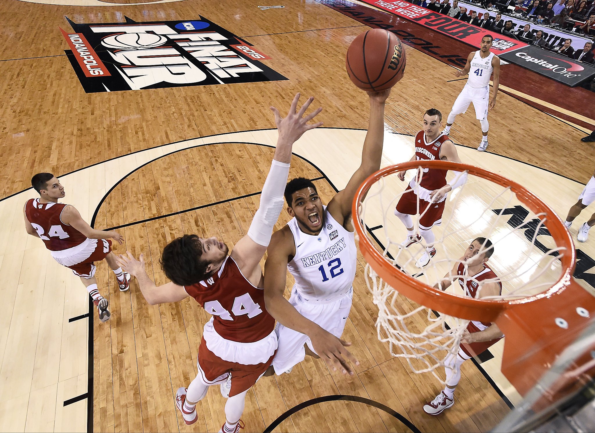 Seth Davis of CBS Sports on Longhorn hoops, March Madness