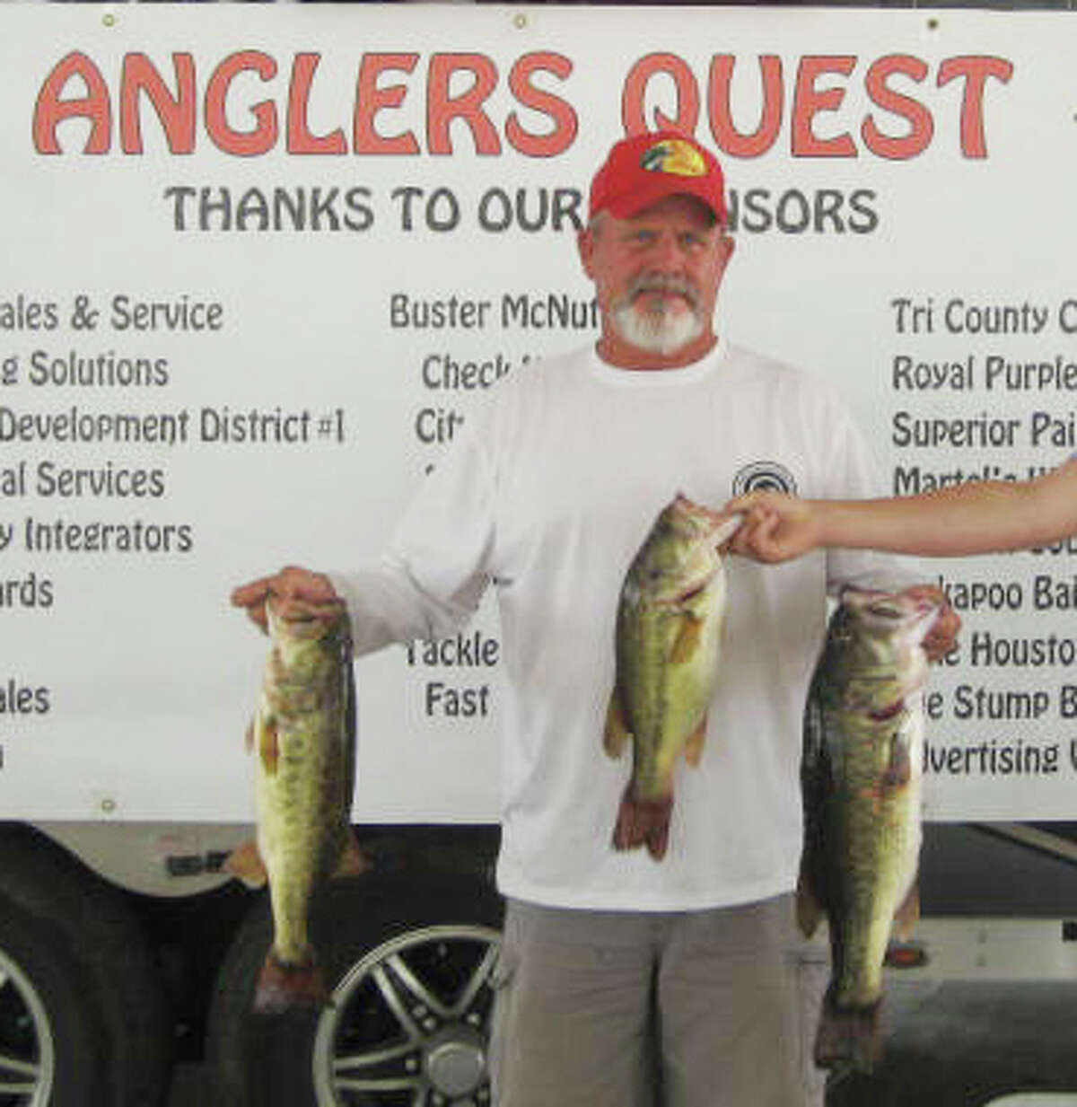 Steve Phillips takes the win at Anglers Quest Individual 6