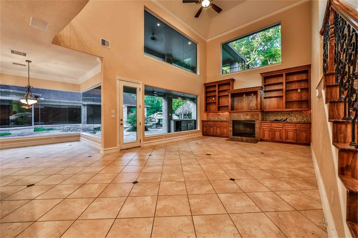 Houston's milliondollar home foreclosures