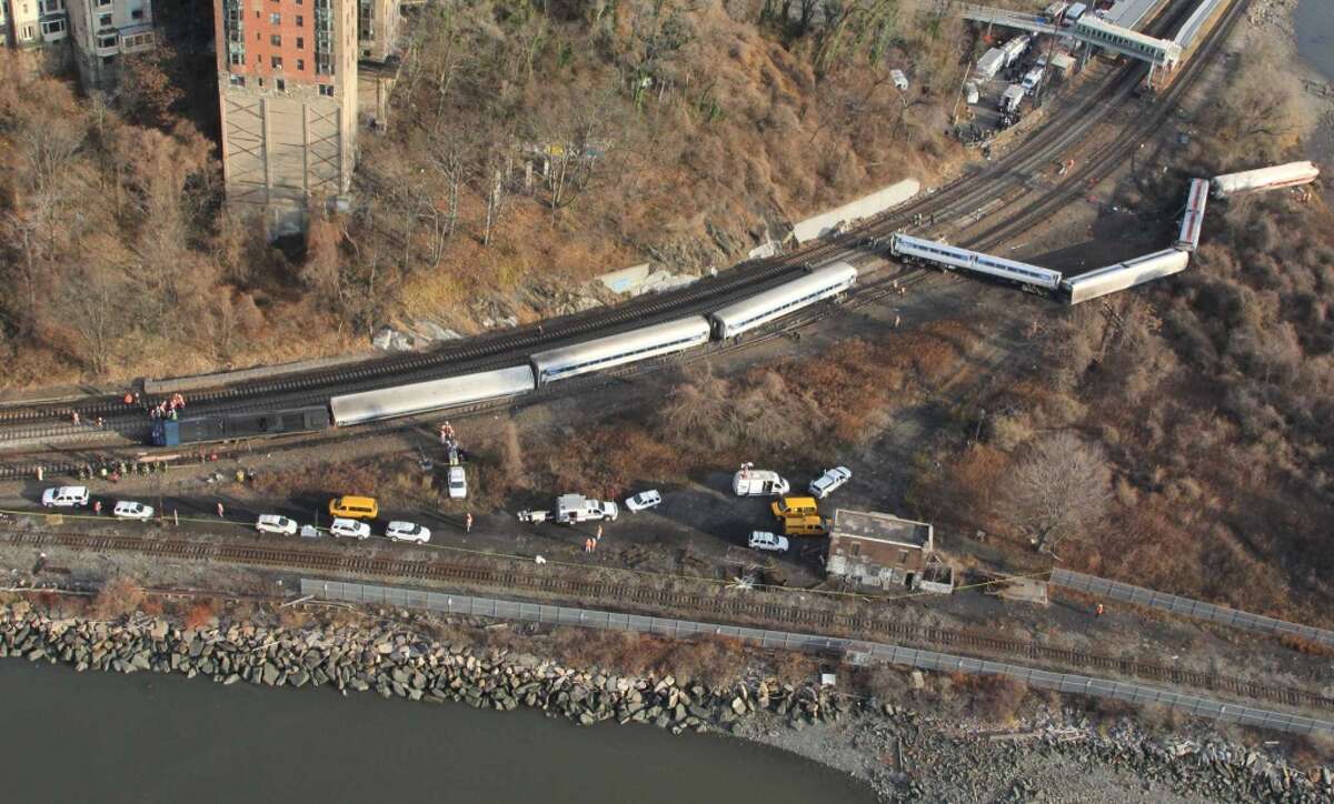 Report MetroNorth Bronx derailment followed rejected safety proposal