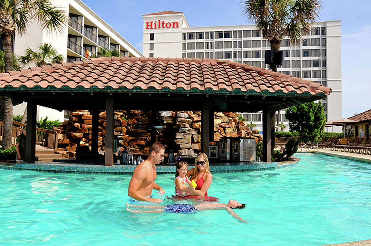 Americans pick the best and worst U.S. hotel chains