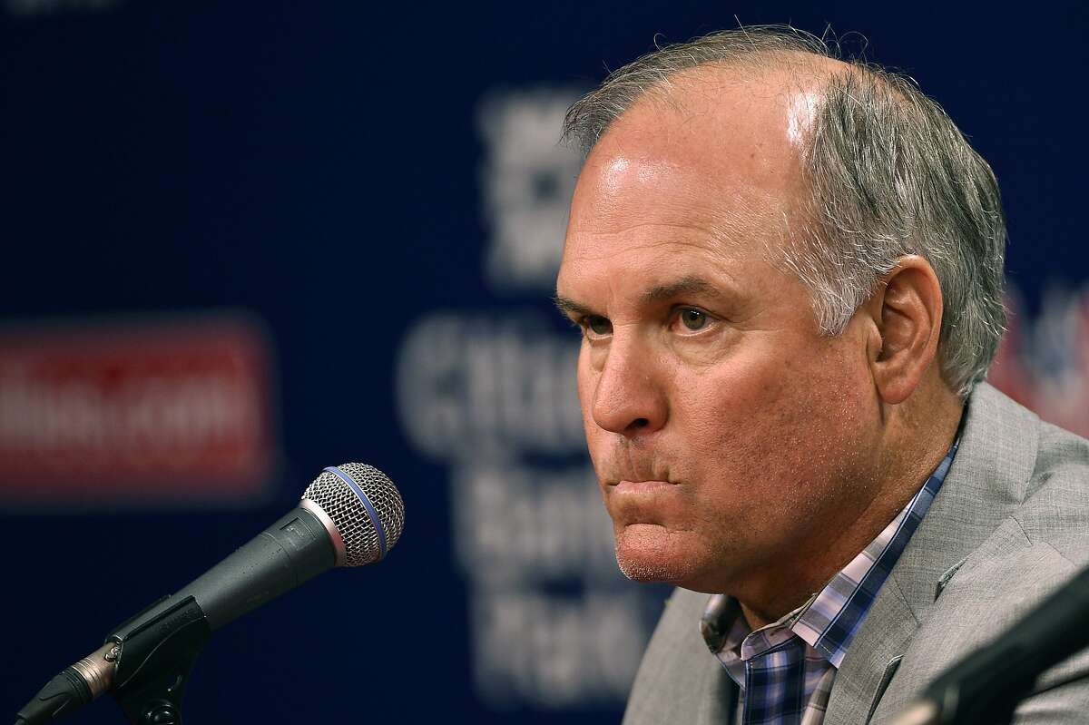 Former Philadelphia Phillies manager Ryne Sandberg pauses during a news conference where he announced his resignation before a baseball game against the Washington Nationals, Friday, June 26, 2015, in Philadelphia. (AP Photo/Matt Slocum)