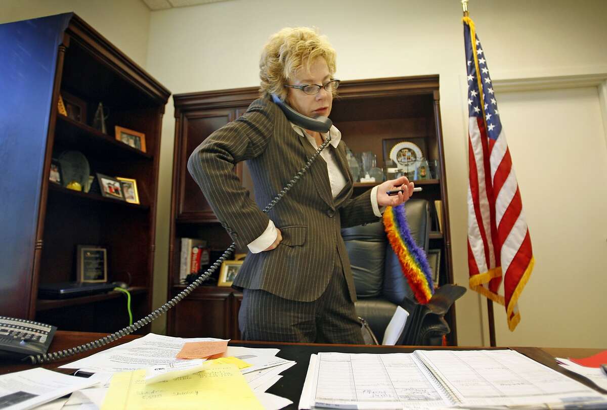 MIGDEN_51915.JPG Senator Carol Migden chats on the phone about her upcoming vote on the State Budget. State Senator Carole Migden has been hiding the fact that she has leukemia for the last 10 years. She has also supported legislation promoted research and development of therapies to cure this disease. (July20) Lance Iversen/The Chronicle (cq) SUBJECT 7/20/07,in SACRAMENTO. CA.