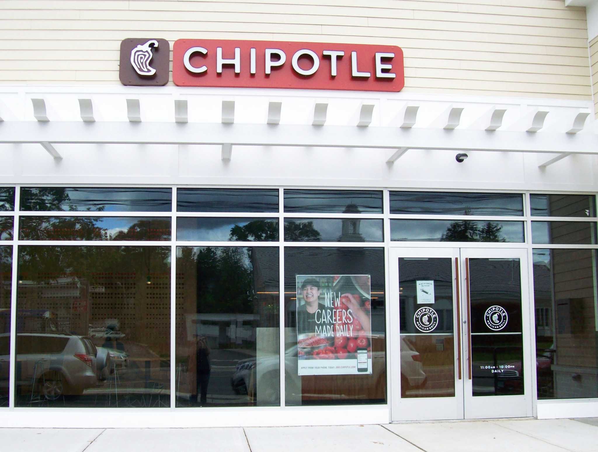 Chipotle Opens New Restaurant At Compo Acres