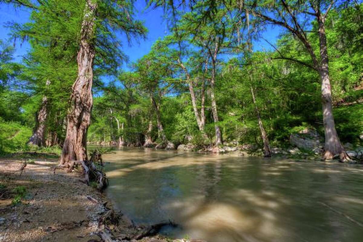 12 awesome waterfront homes in Texas that you can buy now