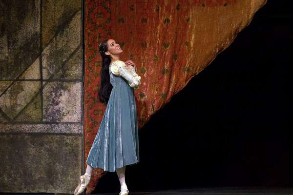 Ballerina Misty Copeland Re Creates Famous Artwork