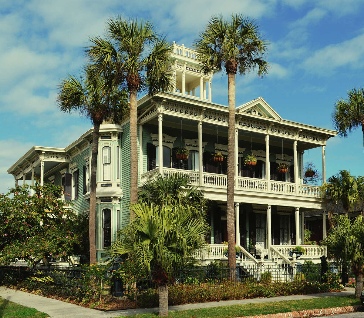 Houston couple gives 140yearold landmark Galveston home new life