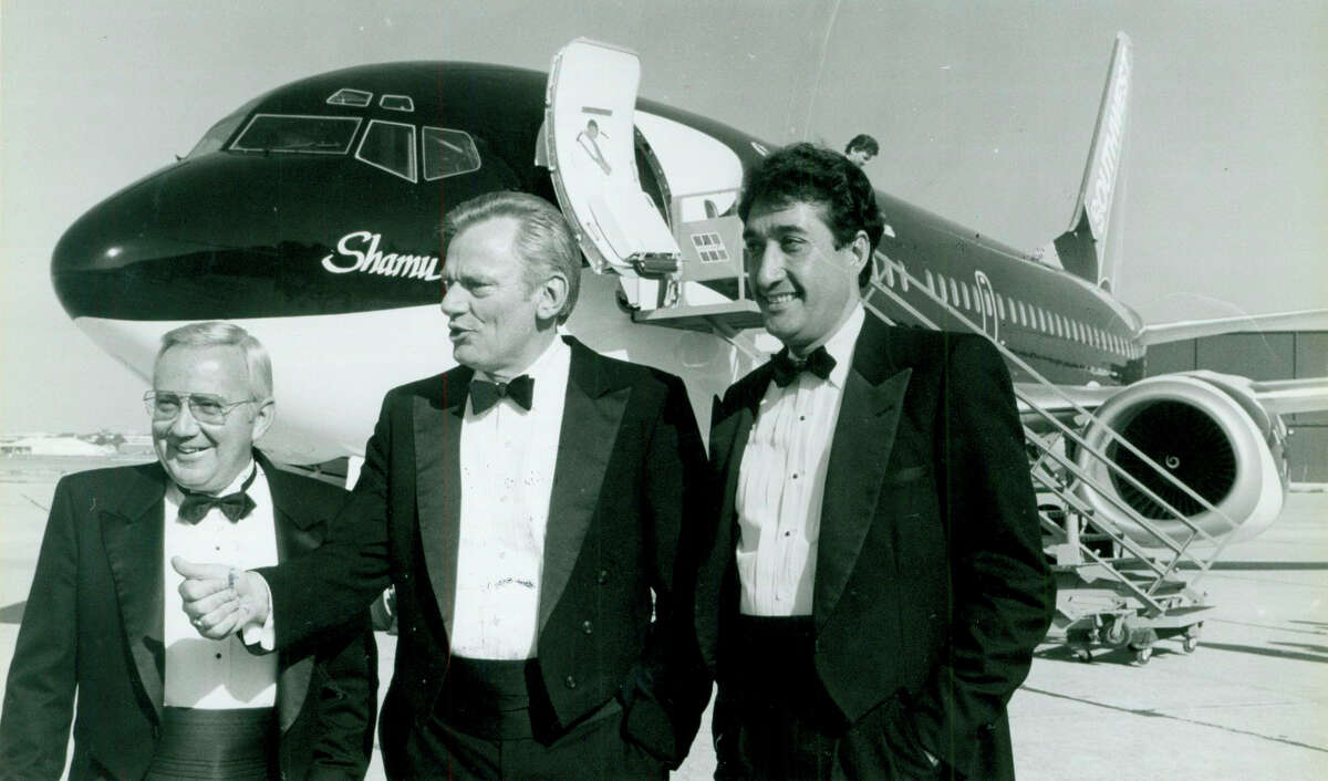 Mayor Henry Cisneros with SeaWorld CEO George Becker and Southwest Airlines Chairman Herb Kelleher are shown during the inaugural season for San Antonio’s SeaWorld park on May 23, 1988.
