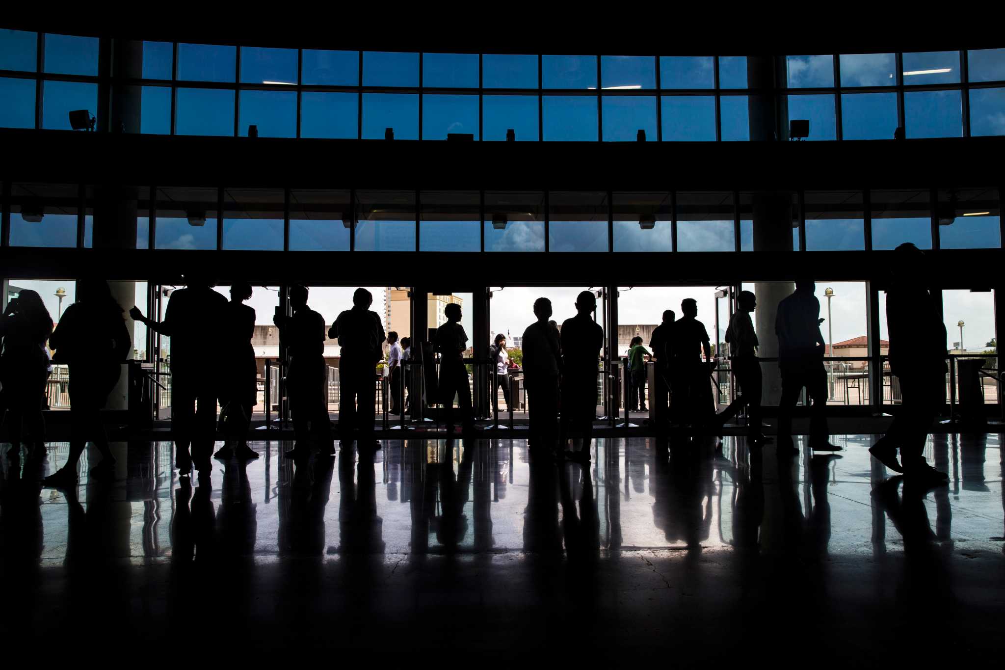 Thousands fill downtown for Seventhday Adventist conference