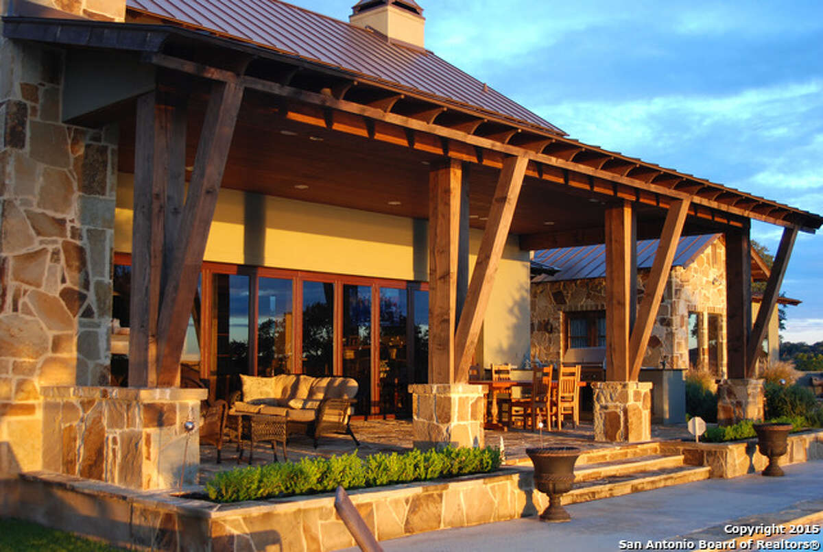 12 awesome waterfront homes in Texas that you can buy now