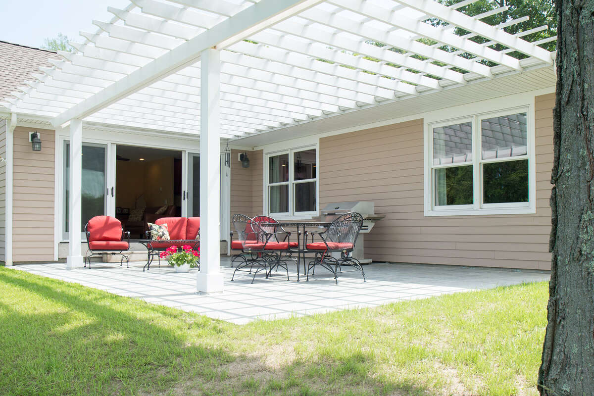 House of the Week Ranch in Chatham