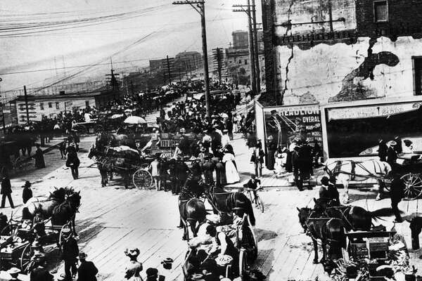 The Historic Seattle Market That Almost Wasn T When Pike Place