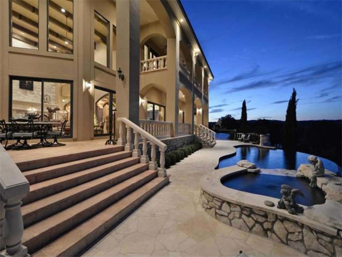 12 awesome waterfront homes in Texas that you can buy now