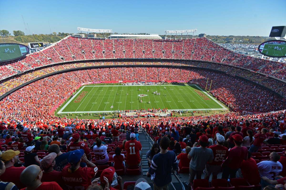 How much does an NFL stadium cost