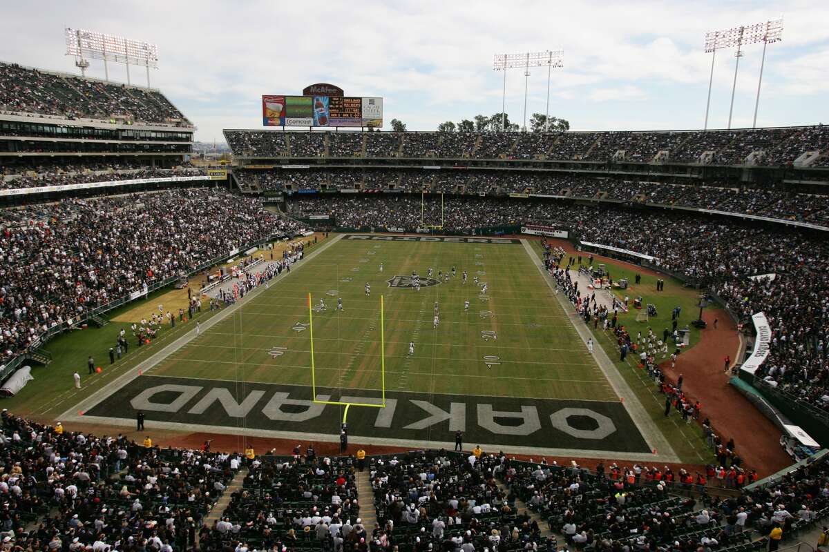 How much does an NFL stadium cost