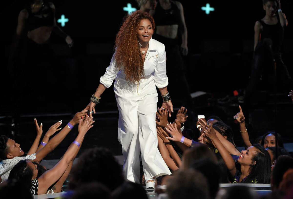Janet Jackson accepts the ultimate icon: music dance visual award at the BET Awards at the Microsoft Theater on Sunday, June 28, 2015, in Los Angeles. (Photo by Chris Pizzello/Invision/AP)