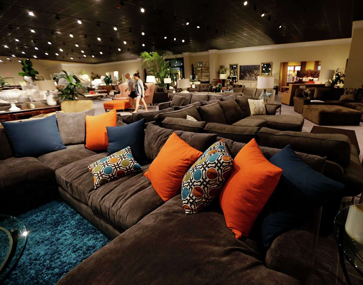 Gallery Furniture designer offers redecorating tips