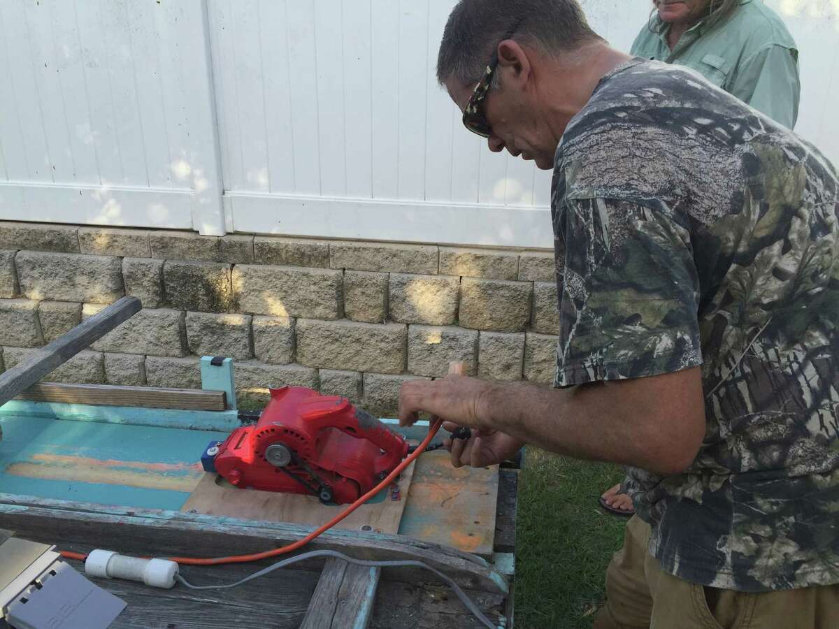 Belt sander racing — where beer and power tools mix