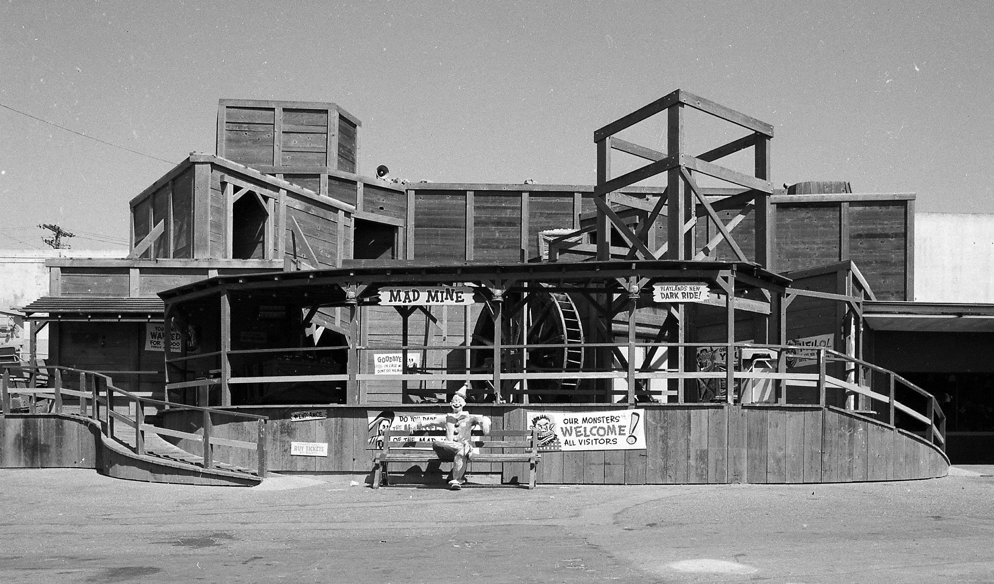 SAN FRANCISCO PLAYLAND AMUSEMENT PARK FUN HOUSE PRIOR 1972 DEMOLITION~8x10 PHOTO 